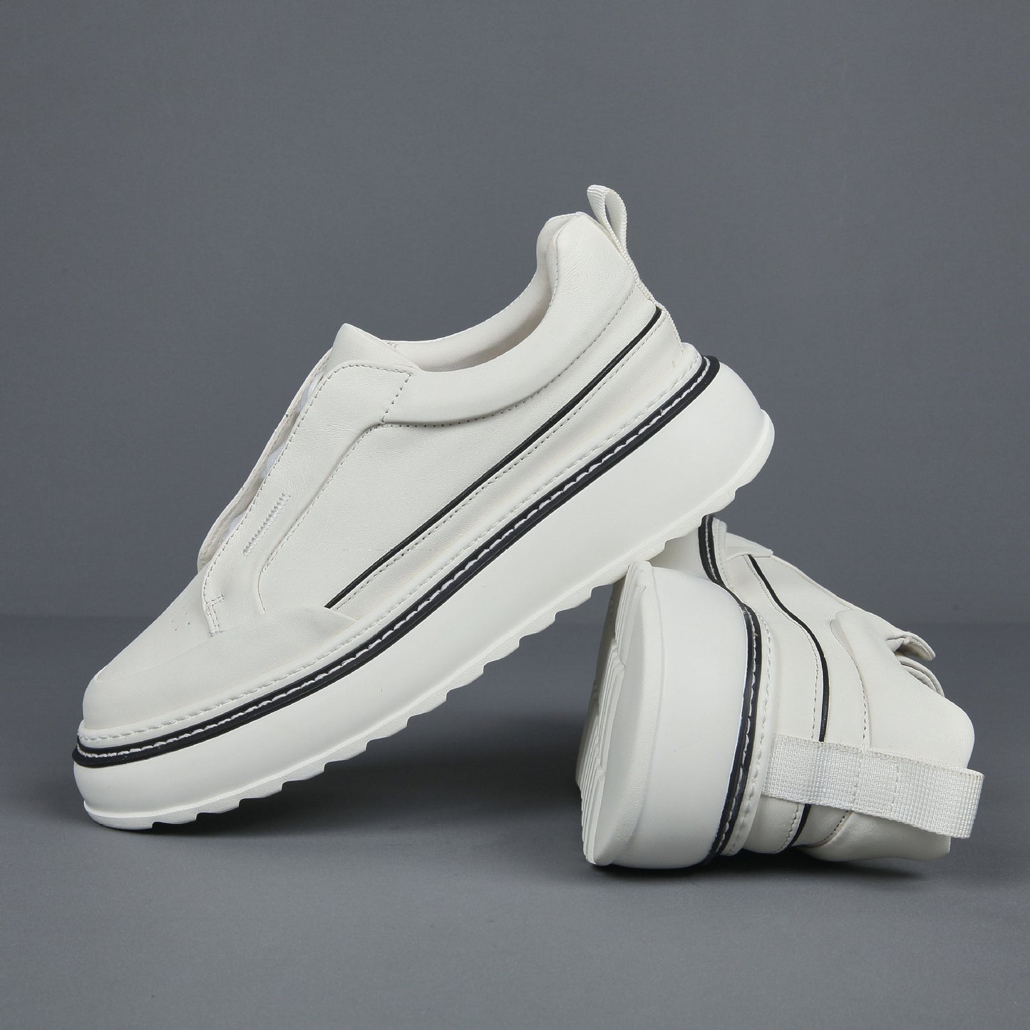 Breathable Casual Simple All-match Slip-on Lazy Stylish Sneaker