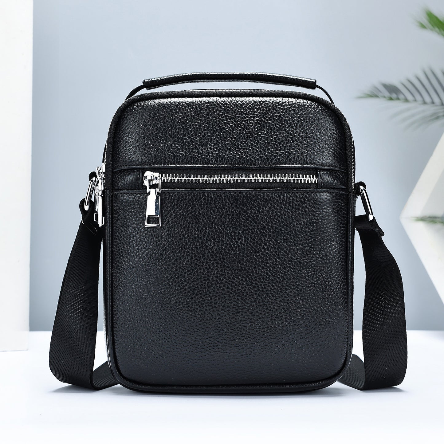 Men's First Layer Cowhide Crossbody Bag